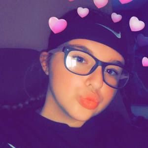 Meet your Posher, Ariana